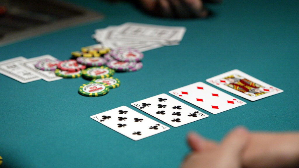 Chọn All-in Poker ngay cả khi bài không đẹp